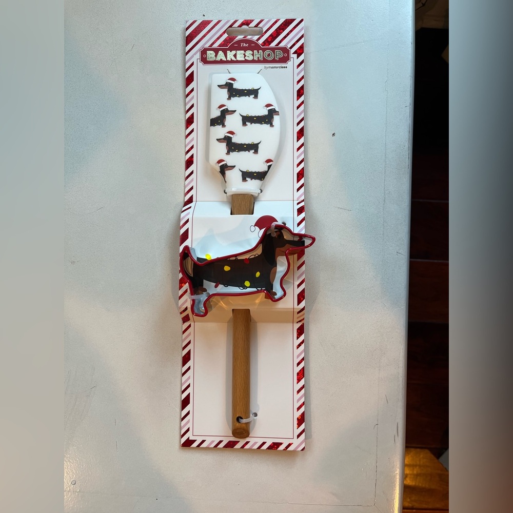 Bakeshop Dachshund Spatula and Cookie Cutter Set